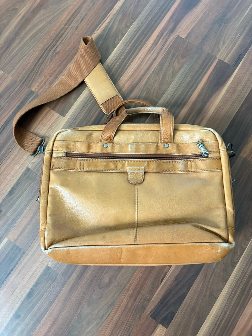 Samsonite Cognac Leather Laptop Messenger Bag